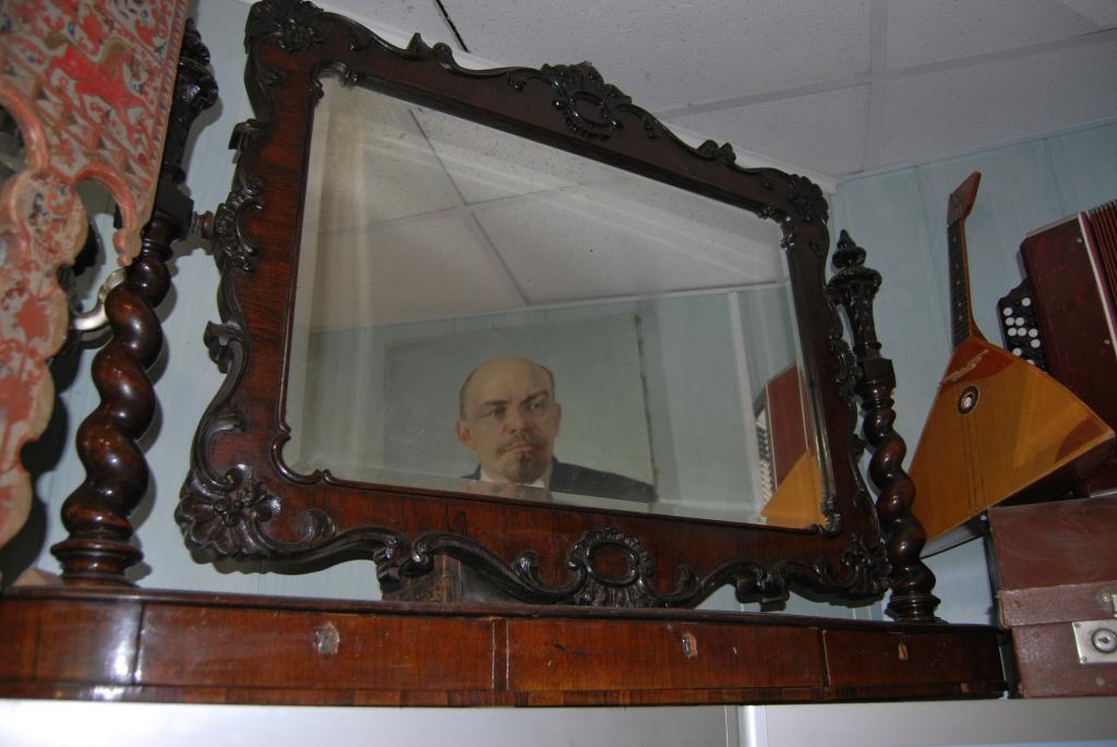 /assets/mirror/18.jpg